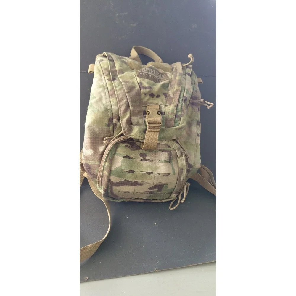 Military tactical use CamelBak Ambush tactical Bag Missing Reservoir Part AS IS
